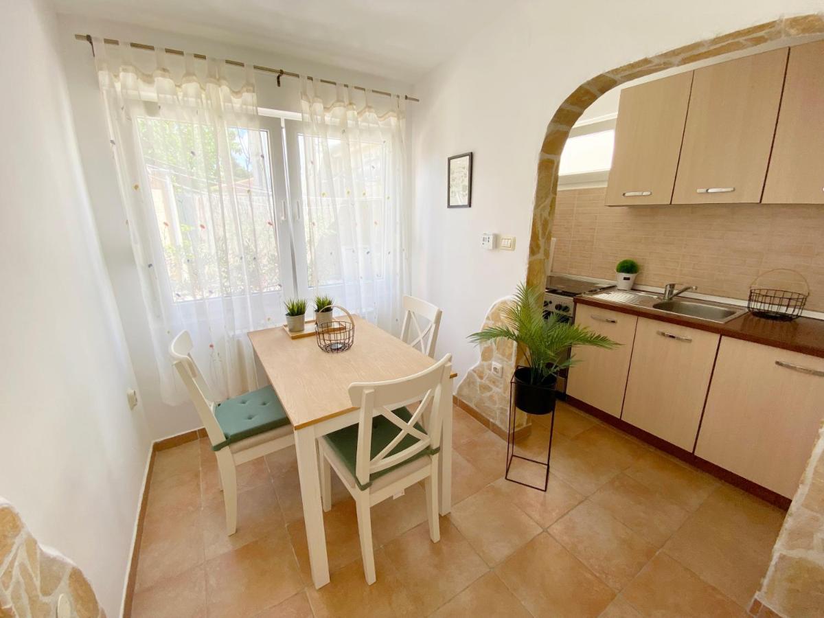 Apartments Centurio بولا المظهر الخارجي الصورة