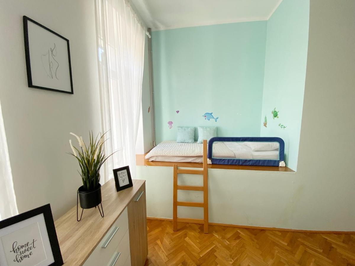 Apartments Centurio بولا المظهر الخارجي الصورة